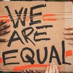 Las demandas del Departamento de Justicia contra las políticas de control de armas protegen especialmente a los débiles