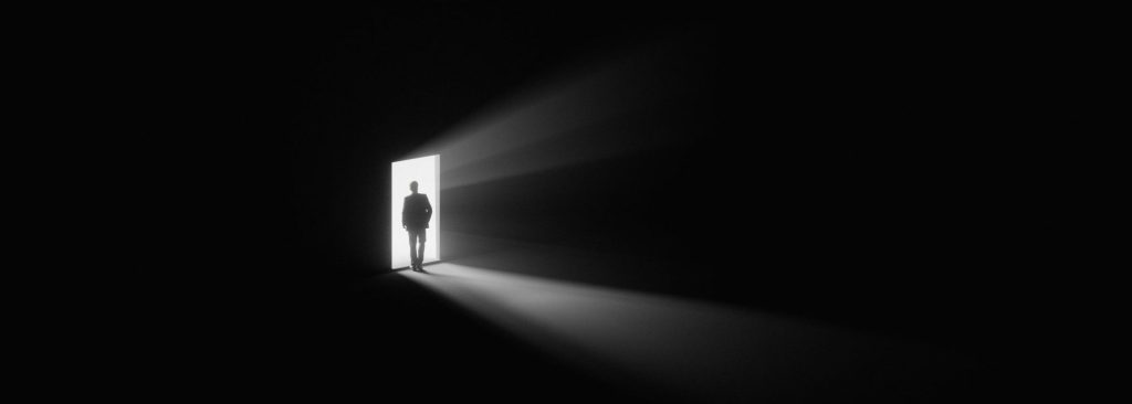 viktor-forgacs-iDF0FXUxGhE-unsplash